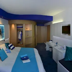 Marineland Hotel