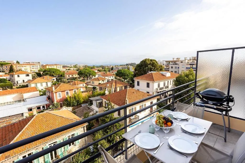 Two Bedroom In Antibes